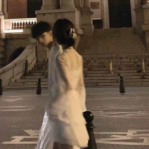 Nine人猛操少女逼小电影
